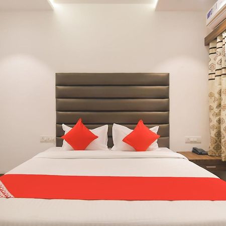 Hotel O Rudraksh Индаур Экстерьер фото