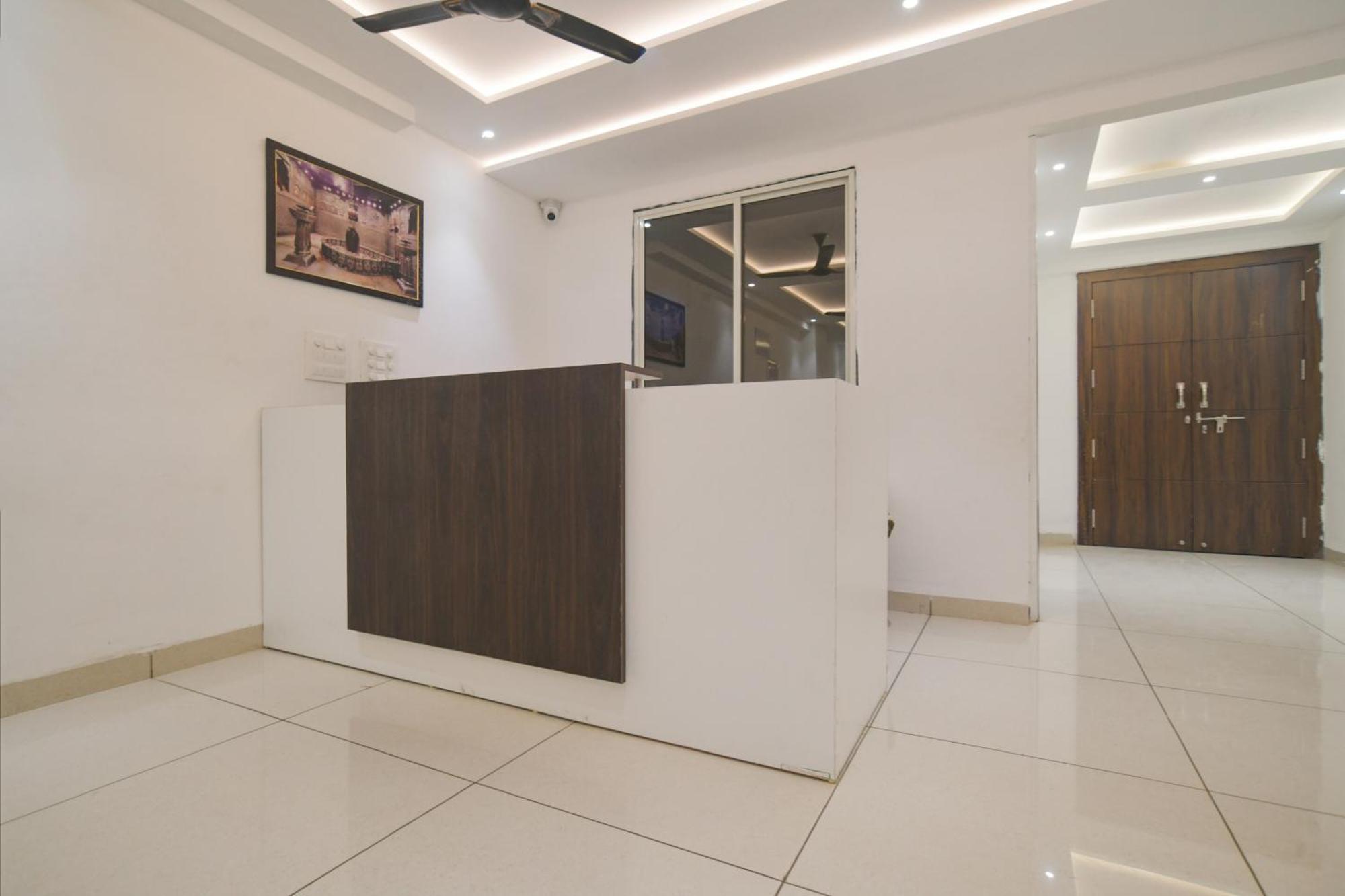 Hotel O Rudraksh Индаур Экстерьер фото